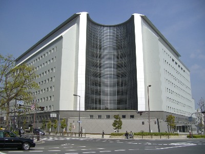 写真：大阪府警察本部1